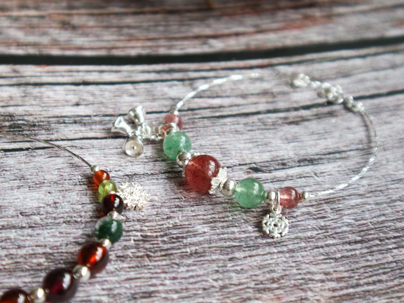 [Christmas Limited] Stone Stone Green Strawberry Crystal Original Bracelet - Bracelets - Crystal Multicolor