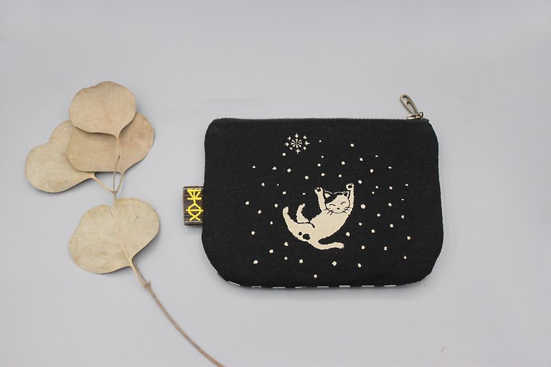 Peaceful little bag - Snowflake cat (black) Japanese ancient cloth - Wallets - Cotton & Hemp Black