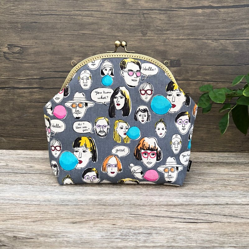 Funny face kiss lock bag/side backpack/がまぐちバッグ - กระเป๋าแมสเซนเจอร์ - ผ้าฝ้าย/ผ้าลินิน สีเทา