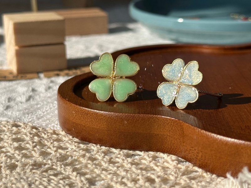 小幸運-戒指 / 手作水晶花飾品 - 戒指 - 樹脂 