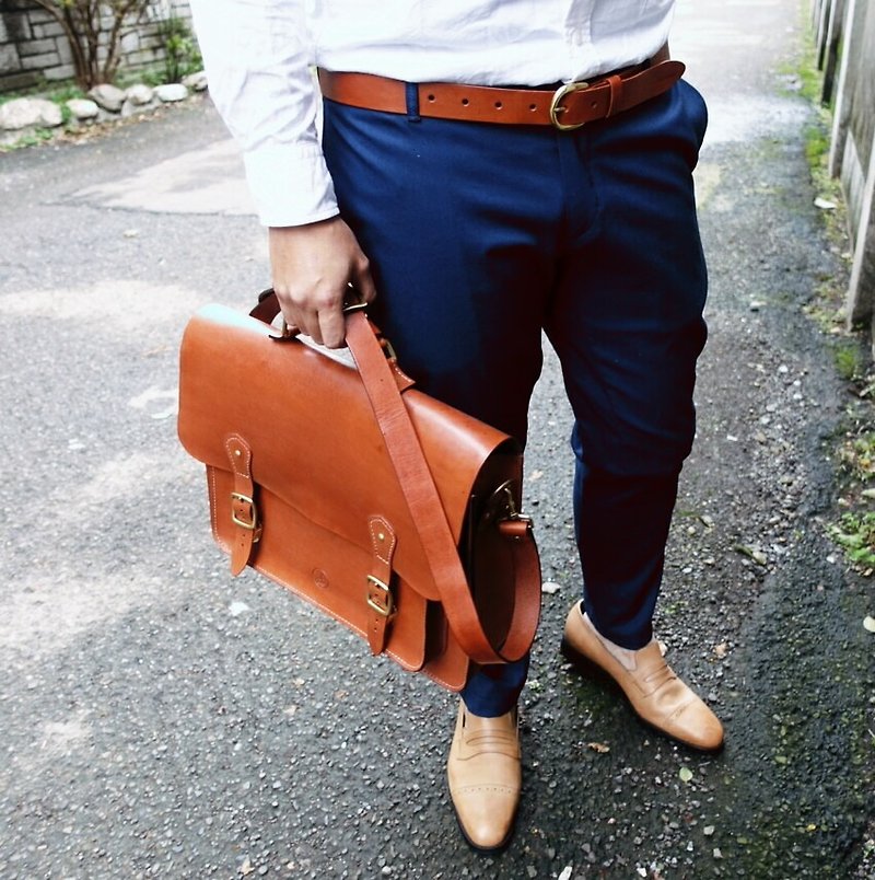 Fiber hand-made hand-sewn vegetable tanned leather 3 Cambridge briefcase, side backpack, back backpack - กระเป๋าเอกสาร - หนังแท้ สีนำ้ตาล