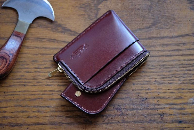 Mildy Hands - Zipper Wallet - Zipper Wallet - กระเป๋าใส่เหรียญ - วัสดุอื่นๆ สีนำ้ตาล