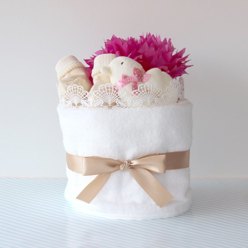Diaper cake No.3 For girls With toys & socks made in Japan Imabari towel Ba - ของขวัญวันครบรอบ - ผ้าฝ้าย/ผ้าลินิน ขาว