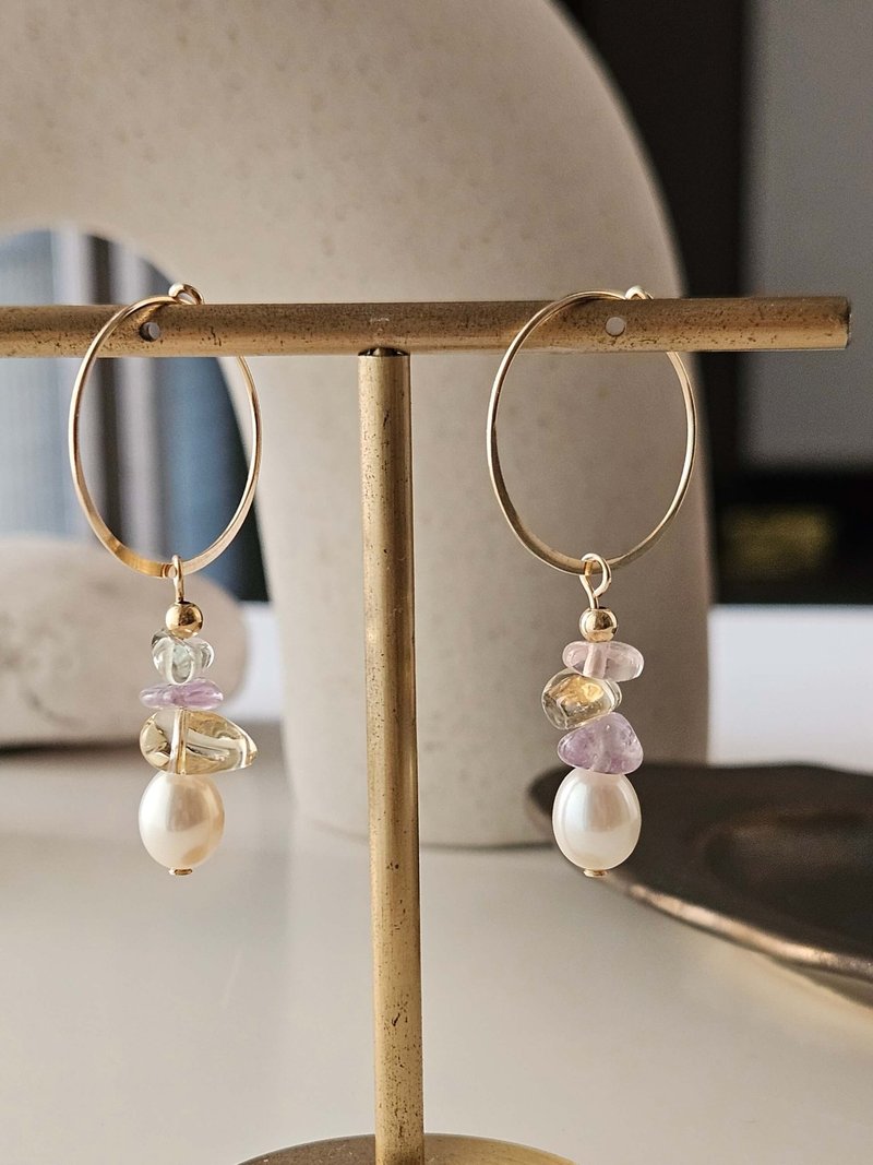 Summer flower field natural stone pearl earrings/14kgf/commuting/temperament/elegant - Earrings & Clip-ons - Semi-Precious Stones Multicolor