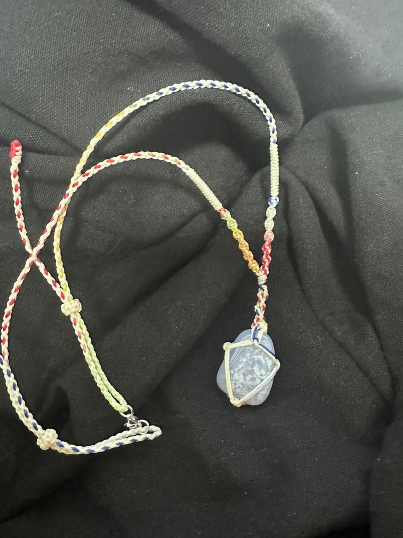 Adjustable blue veined agate Wax wire necklace - Necklaces - Gemstone Multicolor