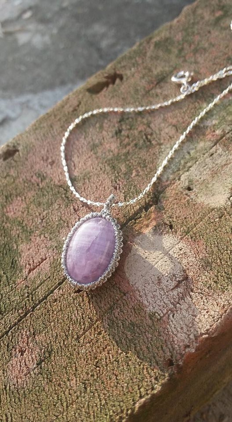[] Lost and find natural stone lavender round neck - Necklaces - Gemstone Purple