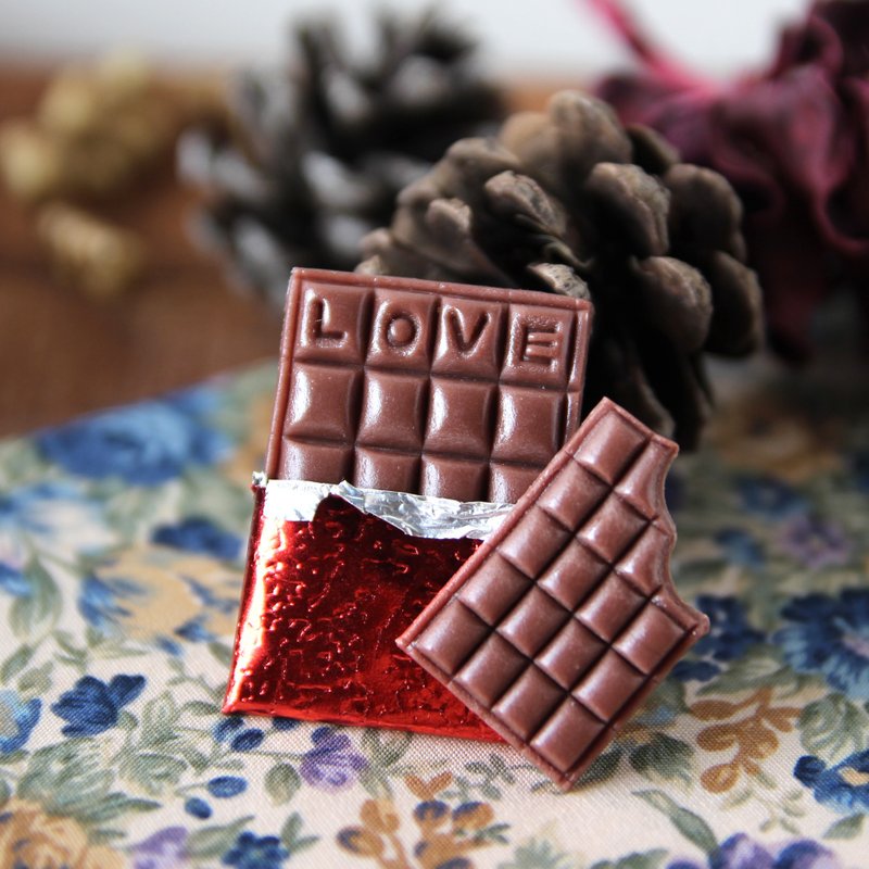 I really want to bite a piece of pure chocolate piece magnet with packaging custom word - แม็กเน็ต - ดินเหนียว หลากหลายสี