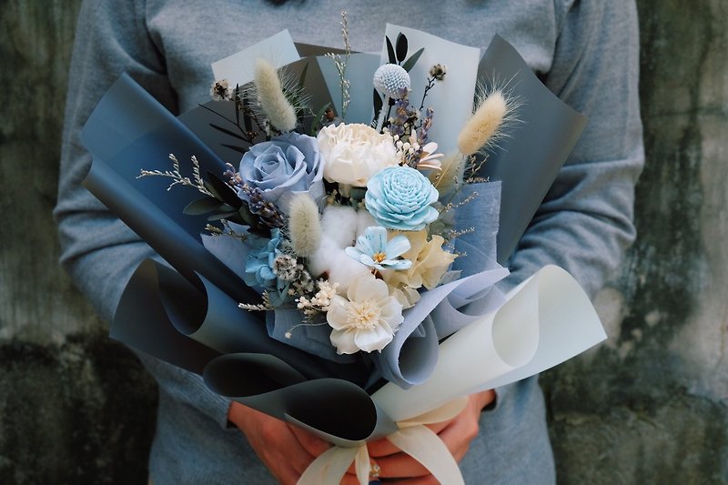 Secure Morandi Color Preserved Rose Bouquet - Dried Flowers & Bouquets - Plants & Flowers Blue