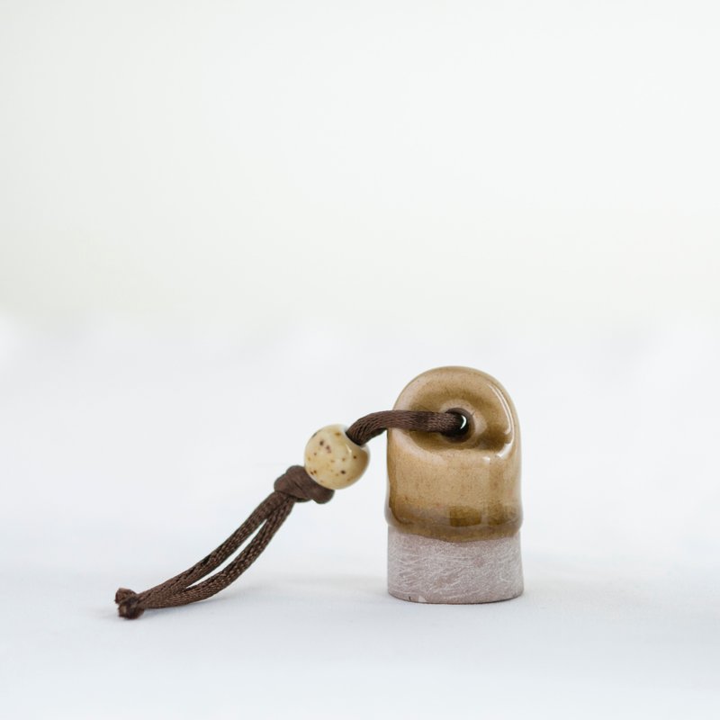 地面上的行星 / 純手工客製化陶瓷印章 - 圓金星 - 印章/印台 - 陶 卡其色