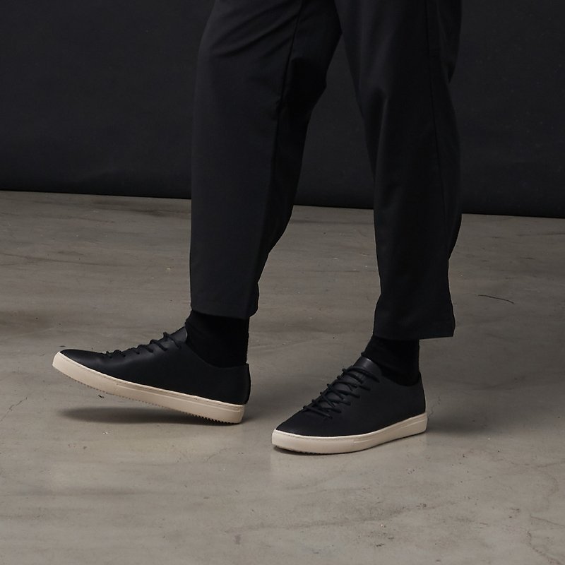 CLAE x DYCTEAM - ONE PIECE Black Leather Shoes - 男款休閒鞋 - 其他材質 黑色