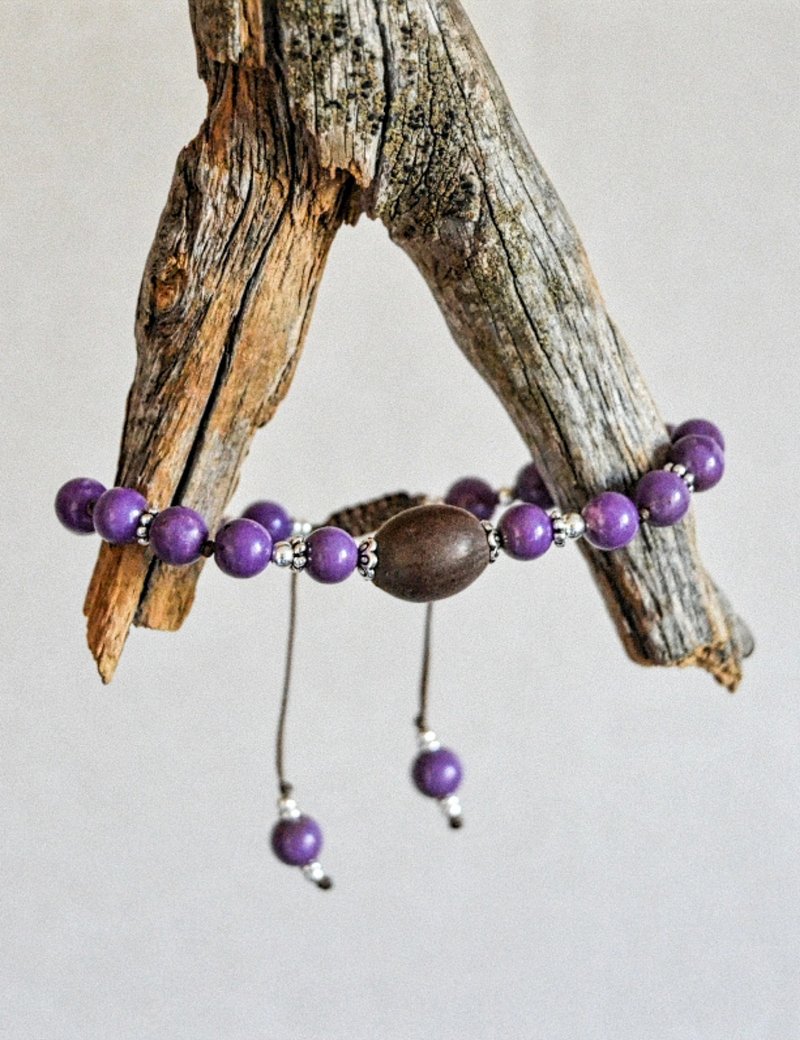 Purple Natural Phosphosiderite stone Bracelet with Lotus Seed from India - Bracelets - Semi-Precious Stones Purple