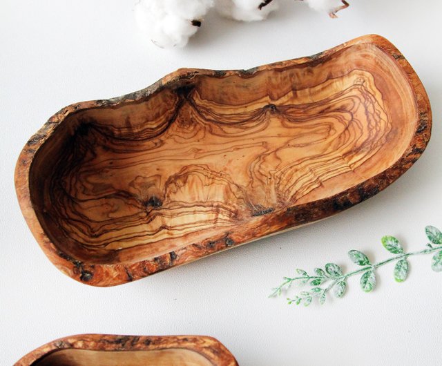 British Naturally Med olive wood irregular handle solid wood small chopping  board/dining board/display board - Shop sussliving Cookware - Pinkoi