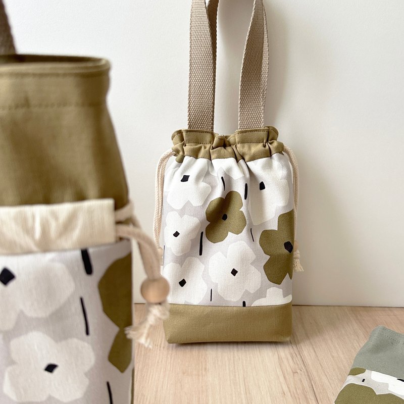 [River] Drawstring handbag (small)/original design fabric/RiRiChun/M - Handbags & Totes - Cotton & Hemp Khaki