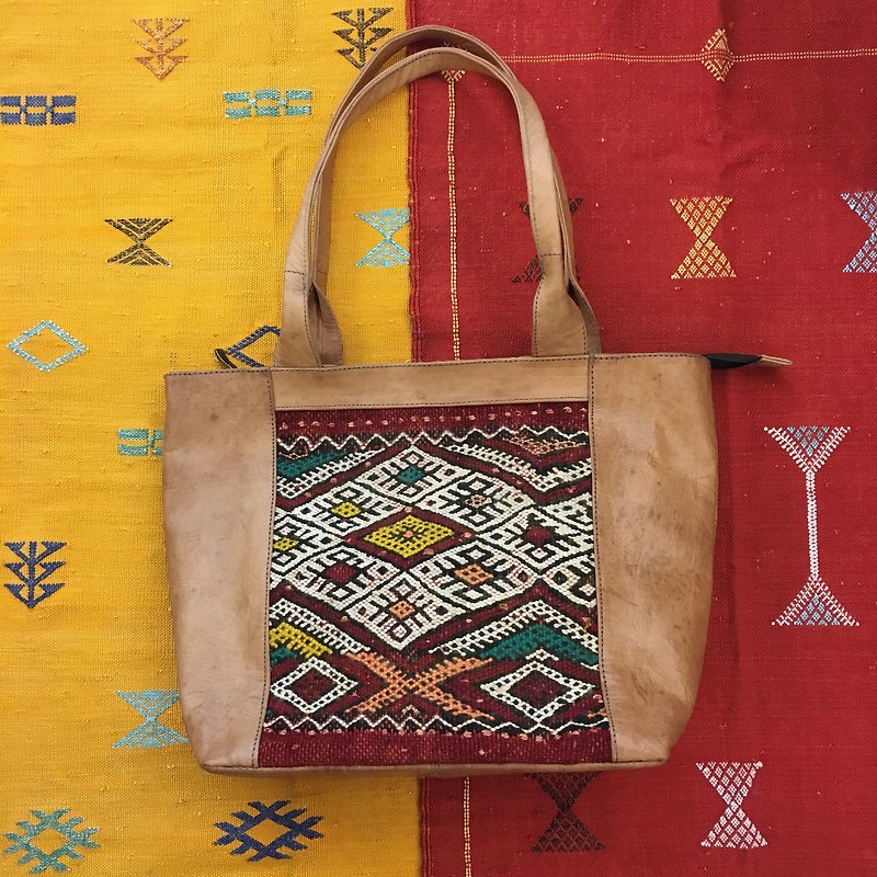 摩洛哥 手工平織地毯  淺色小羊皮 側背包 托特包 民族風 配件 - 側背包/斜背包 - 真皮 卡其色