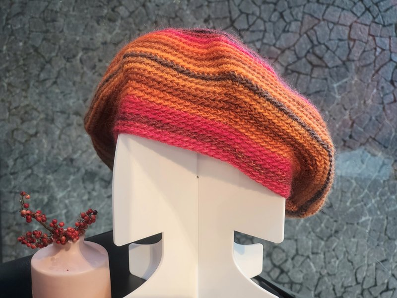 crochet winter hat colorful beret hat for women handmade make to order - หมวก - ขนแกะ สีแดง