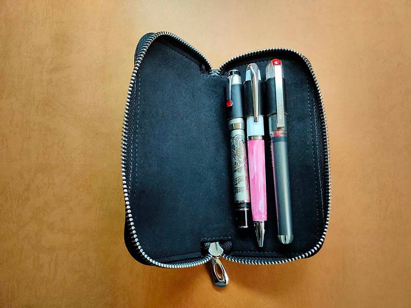 ...large size three-pack pencil case... - กล่องดินสอ/ถุงดินสอ - หนังแท้ 