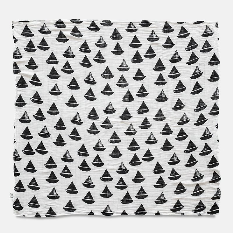 Organic Cotton Gauze Wrap (Sailboat – Black & White) – BOAT BOAT MUSLIN BLANKET - ผ้าปูที่นอน - ผ้าฝ้าย/ผ้าลินิน สีดำ