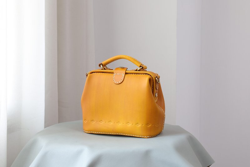 微瑕专拍特价皮具 - กระเป๋าแมสเซนเจอร์ - หนังแท้ สีเหลือง