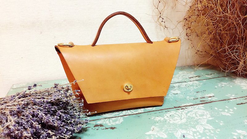 Brown leather hand bag - กระเป๋าถือ - หนังแท้ สีนำ้ตาล