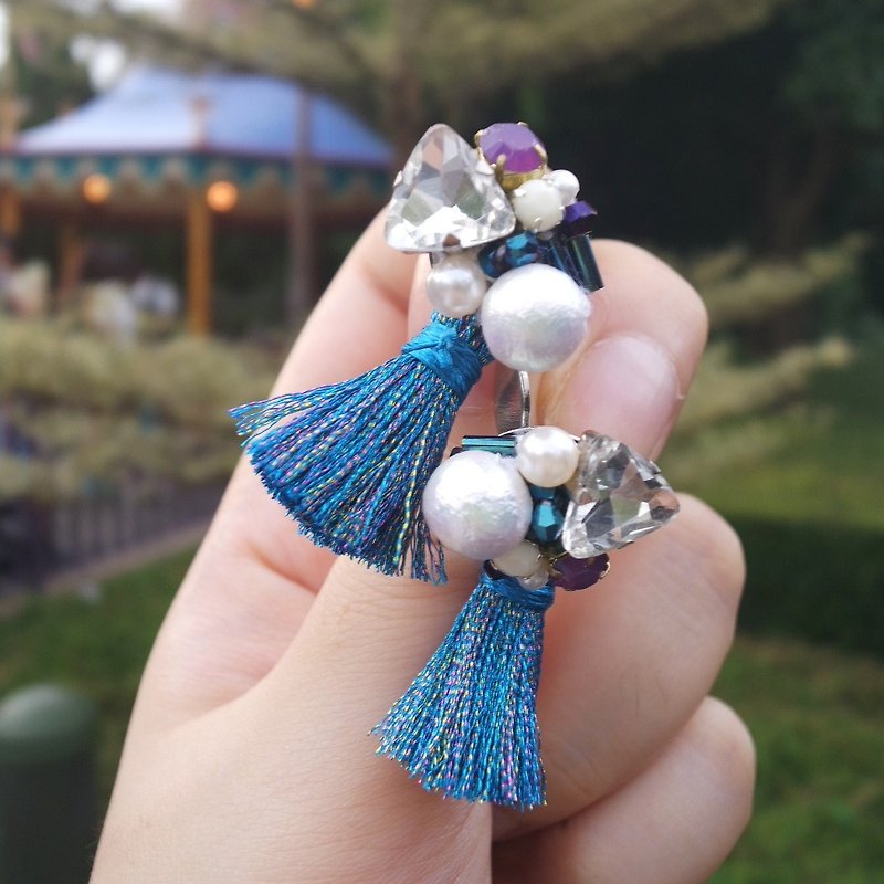 Hand-beaded Cotton pearls Jewelry with Royal Blue Tassel Earrings/Ear-clips - Earrings & Clip-ons - Other Materials Blue
