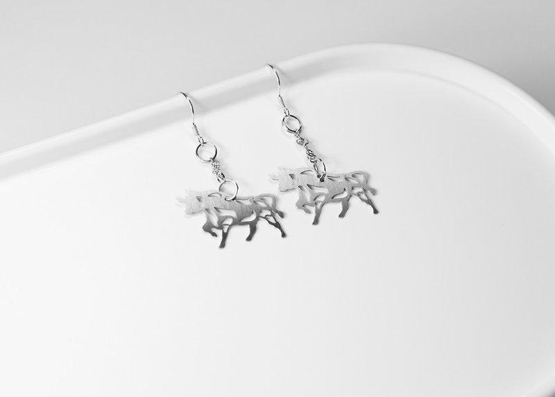 Chinese Zodiac-Bull Earrings [Mini Style]_Animal Series_造题 - ต่างหู - โลหะ สีเงิน