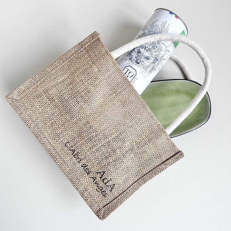 French Totem Nature organic purifying aromatherapy set [hedgehog bouquet + porcelain plate + Linen bag] - เทียน/เชิงเทียน - พืช/ดอกไม้ 