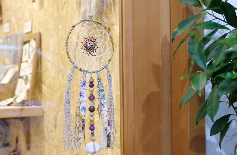 Handmade Dreamcatcher with aroma stone in Japanese style - ของวางตกแต่ง - ผ้าฝ้าย/ผ้าลินิน สีเหลือง