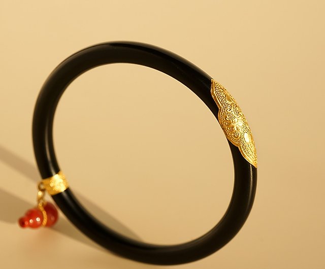 Bracelets – Willow + Co