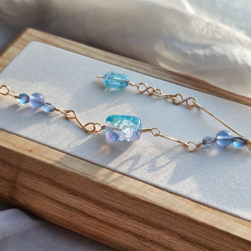 blue ocean world bracelet - สร้อยข้อมือ - คริสตัล สีน้ำเงิน