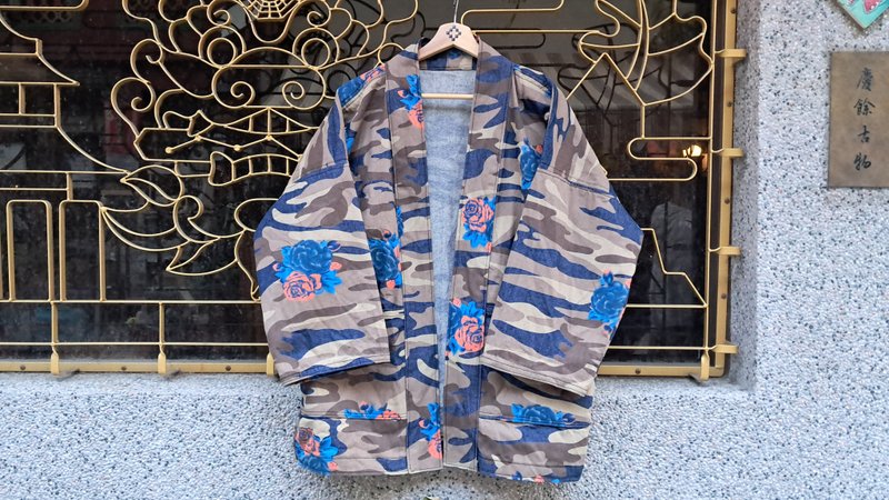 AMIN'S SHINY WORLD Denim Camouflage Rose Print KIMONO - Men's Coats & Jackets - Cotton & Hemp Multicolor