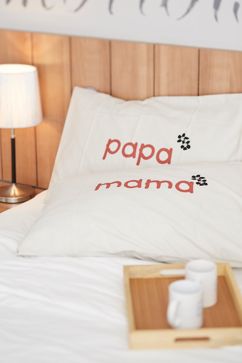 Papa Mama: Couple Pillow Case: 002 - 枕頭/咕𠱸 - 棉．麻 