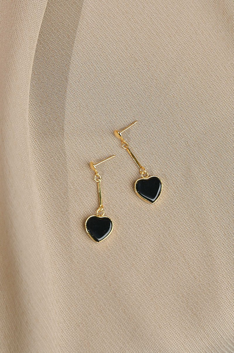 Hanging love earrings / black agate / old pieces / JIEGEM sister's jewelry - ต่างหู - เครื่องเพชรพลอย สีดำ