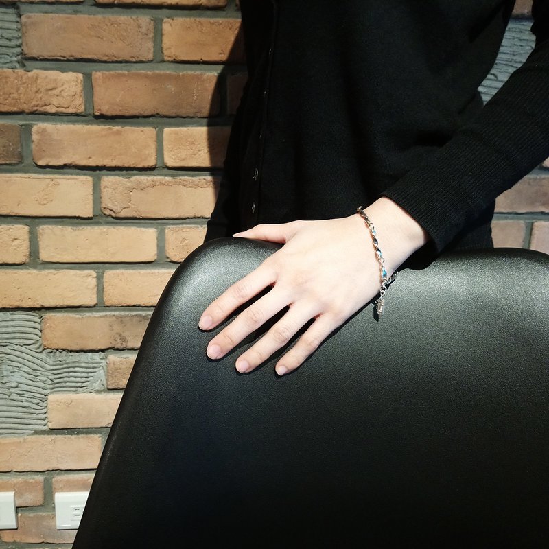 upturn bracelet_好轉手鍊 | 伴娘禮 謝禮 新娘飾品 六禮 - 手鍊/手環 - 銀 銀色
