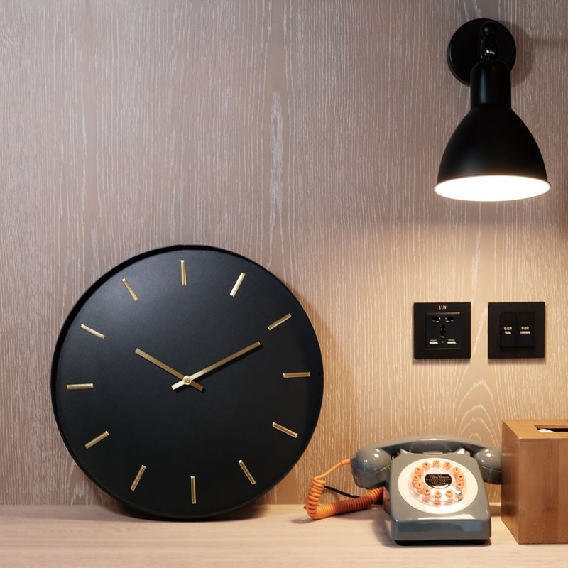 16-inch Nordic simple metal wall clock-dark night black - ของวางตกแต่ง - โลหะ สีดำ