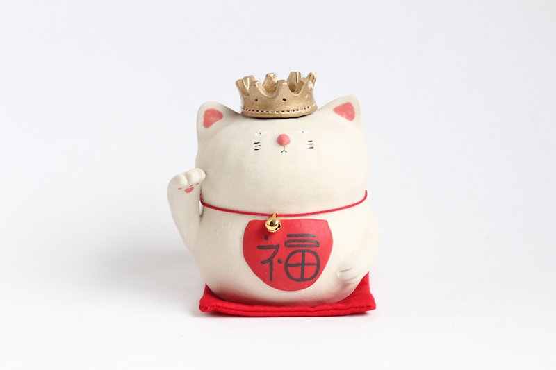 Lucky Cat King Single Vase Right Hand [Made-to-Order] - Items for Display - Pottery Red