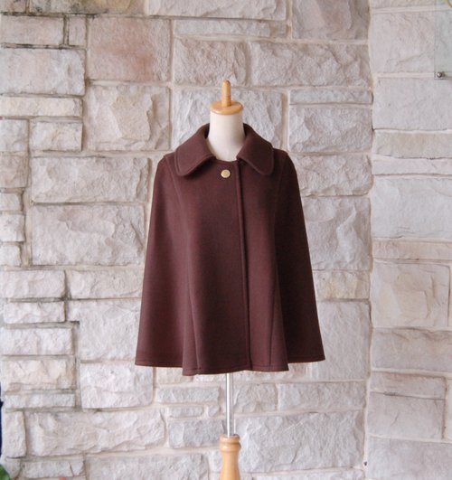 L'Or レギュラーヘム　ケープコート　ダークブラウン　かじまり　ウールコート L'Or レギュラーヘム ケープコート ダークブラウン かじまり ウール