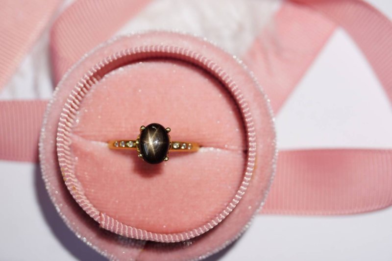 Natural Black Star Sapphire Ring Silver 925 with gold Plated. - 戒指 - 純銀 藍色