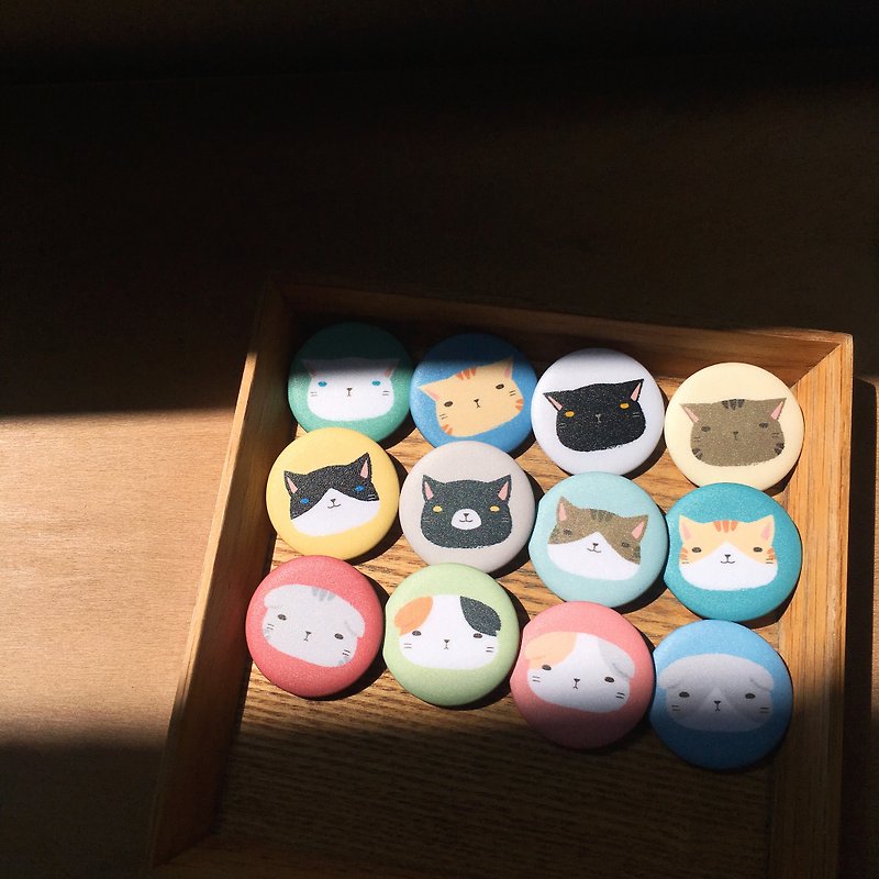 Cat Yan-Badge-Set of three - Badges & Pins - Plastic Multicolor