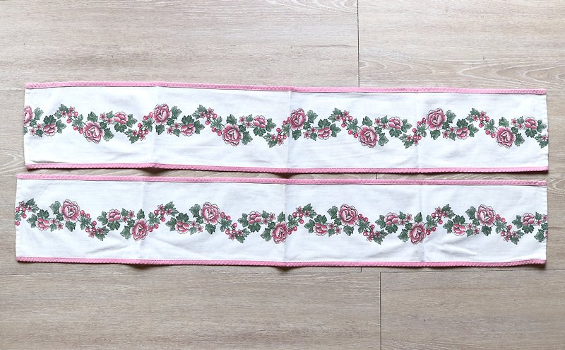 Swedish rose with berry pink long scarf - Place Mats & Dining Décor - Cotton & Hemp Pink