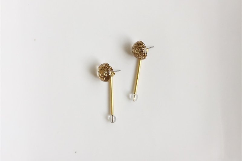 Golden party brass earrings - ต่างหู - โลหะ สีทอง