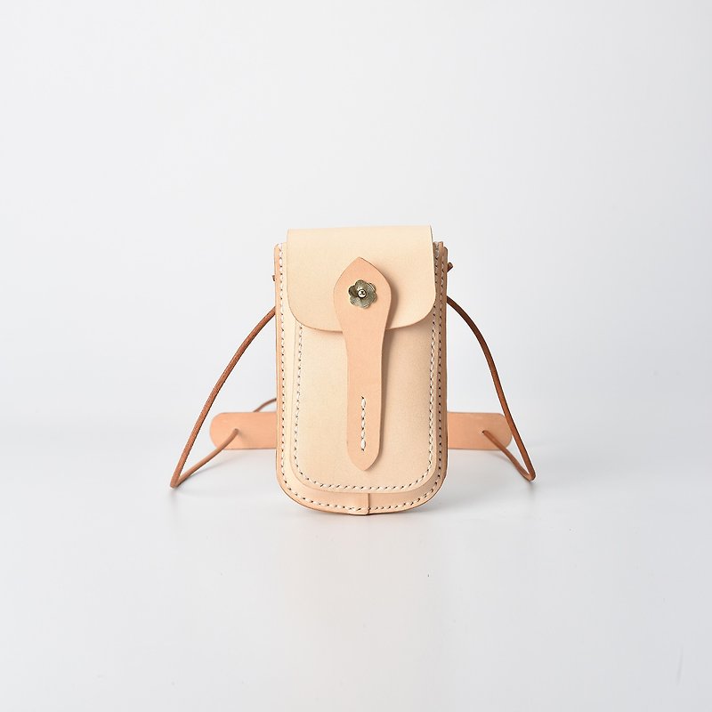 [Cutting line] vegetable tanned leather top layer cowhide handmade mini mobile phone bag shoulder messenger bag - กระเป๋าแมสเซนเจอร์ - หนังแท้ ขาว