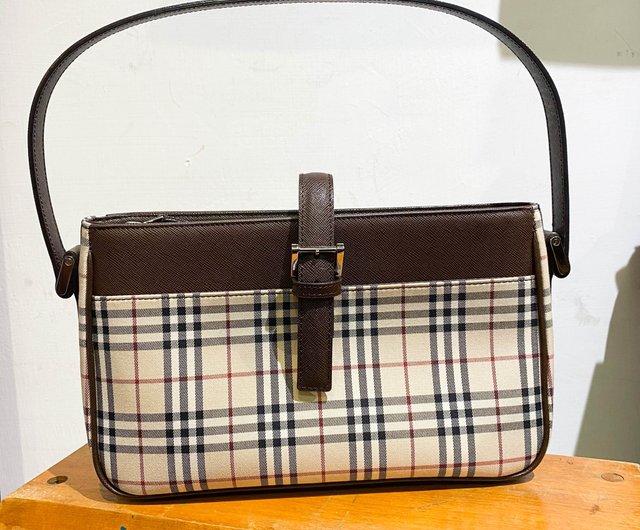 Burberry second hot sale hand bags