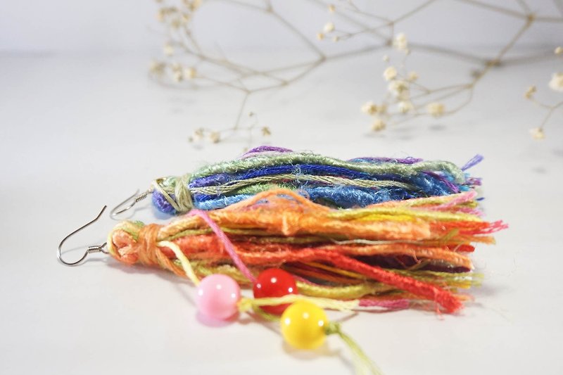 Handmade banana silk fox thief (one pair) | rainbow (guest) - Earrings & Clip-ons - Silk Multicolor