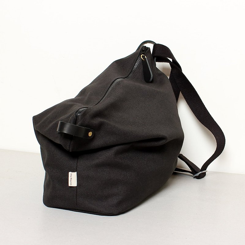 Dumpling bag Tote bag Large capacity Daily Super easy to use - Black - กระเป๋าแมสเซนเจอร์ - ผ้าฝ้าย/ผ้าลินิน สีดำ