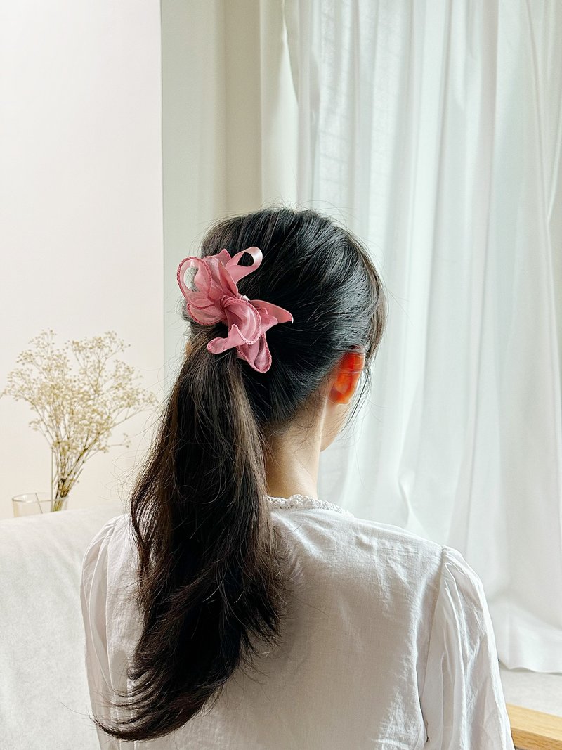 Pink light style bow hair tie - เครื่องประดับผม - ไฟเบอร์อื่นๆ สึชมพู