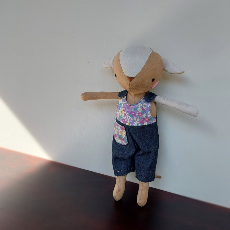 Handmade Sheep Rag doll - ตุ๊กตา - ผ้าฝ้าย/ผ้าลินิน สีกากี