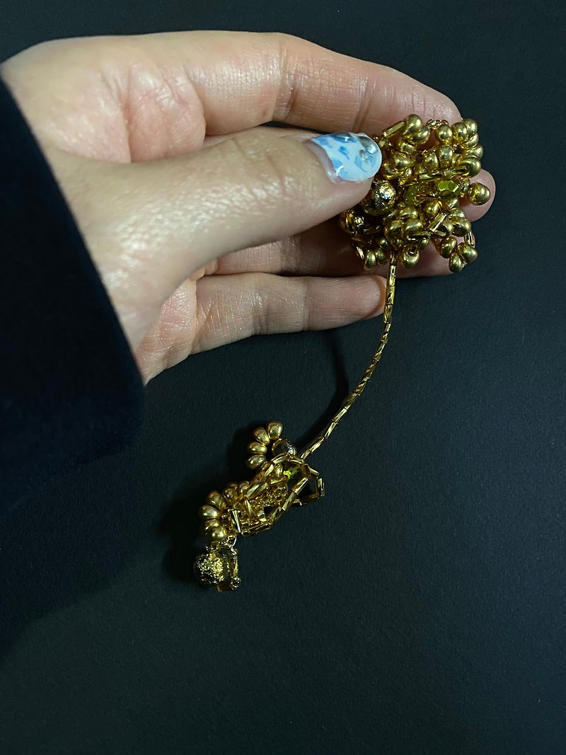 Alien Flower Golden Desert Drop Earrings - Earrings & Clip-ons - Glass Gold