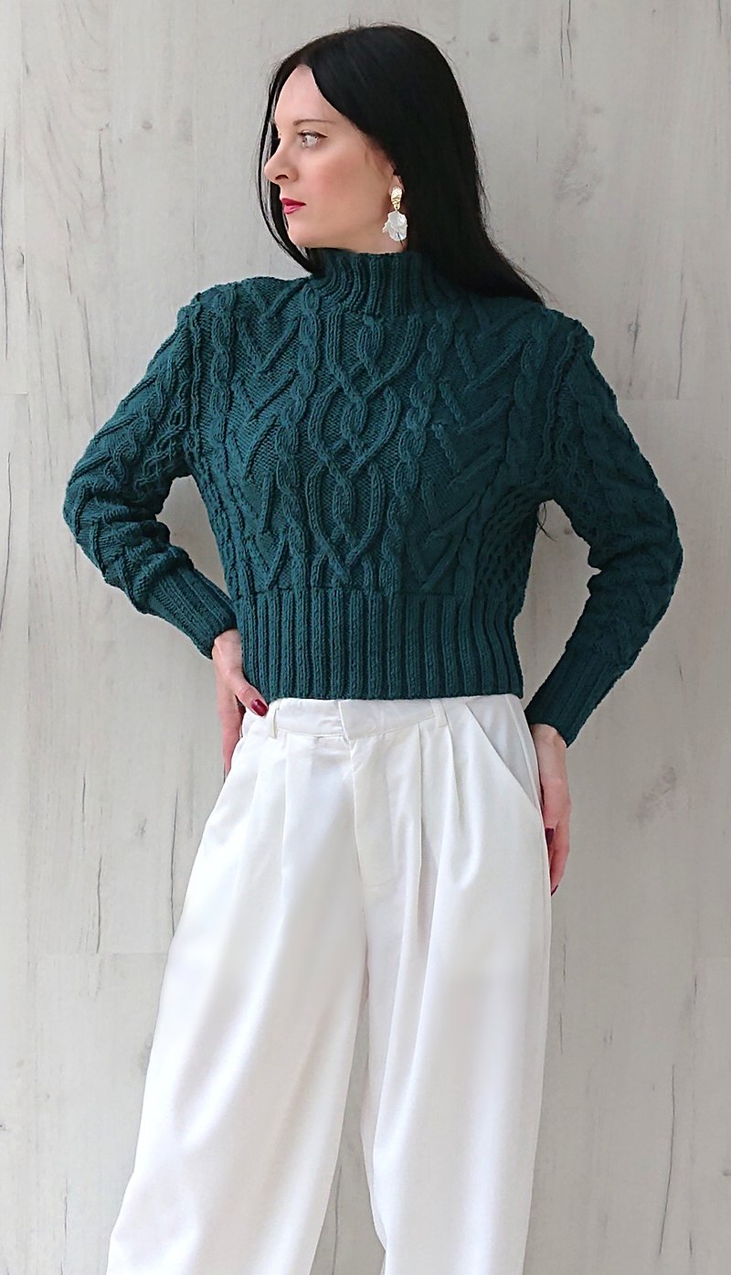 Aran sweater Cropped knit sweater Turtleneck sweater Green sweater - สเวตเตอร์ผู้หญิง - ขนแกะ 