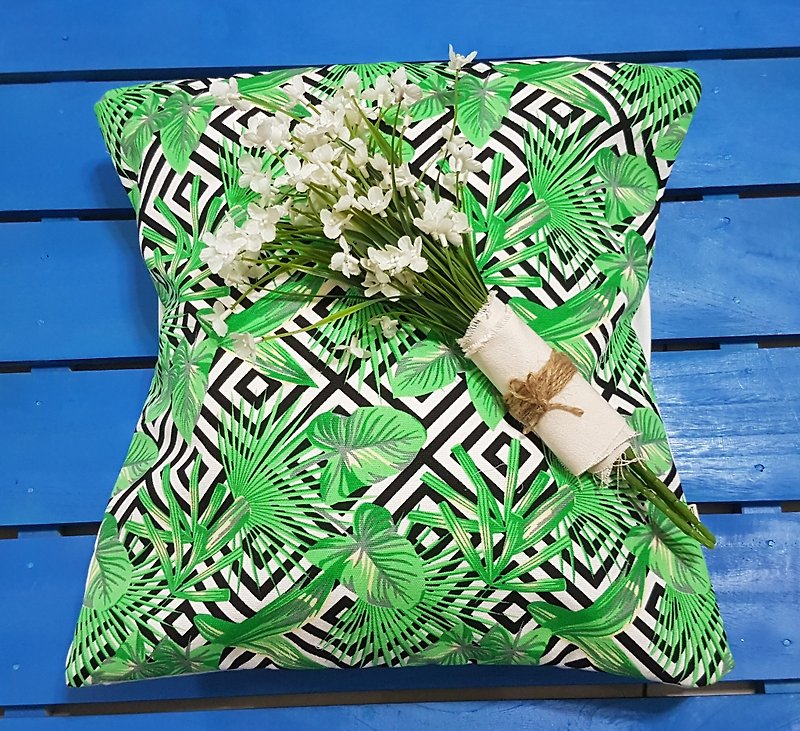 北歐風格黑色幾何圖案綠色大葉子抱枕靠枕靠墊枕套 - 枕頭/抱枕 - 棉．麻 綠色