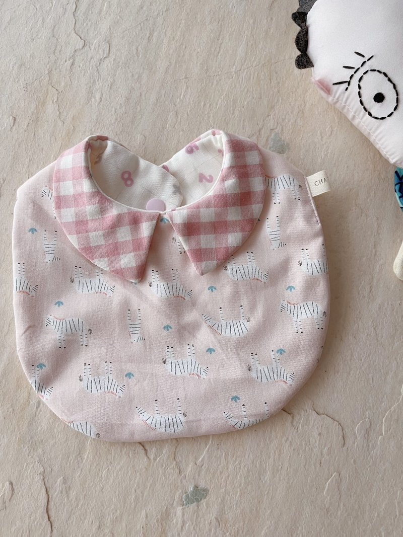 小さなシマウマは走ってジャンプします。純綿6重ガーゼ 小さなとがり衿よだれかけ/リバーシブル - スタイ - コットン・麻 ピンク